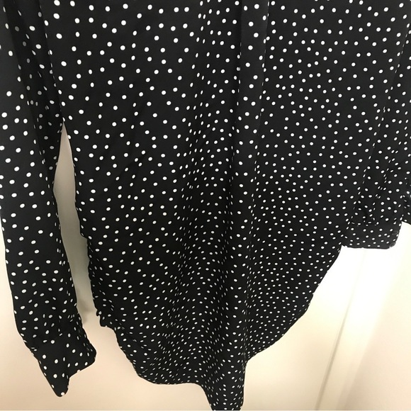 3/$15 Express black and white polka dots long sleeve button down tunic top - Picture 9 of 10